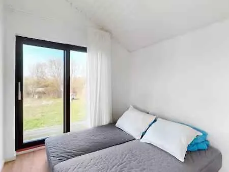 Stylish Near Cliffs Harbour *