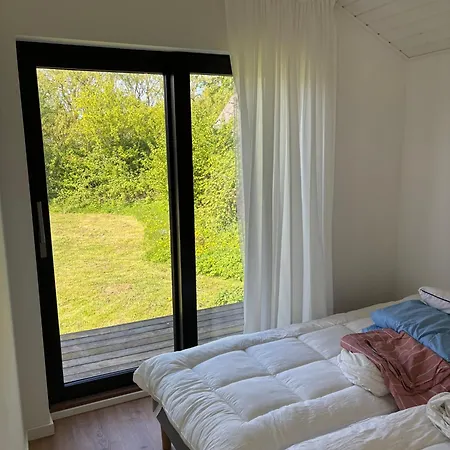 Stilfullt Sommarhus Nära Och Hamn Semesterbostad Havnelev
